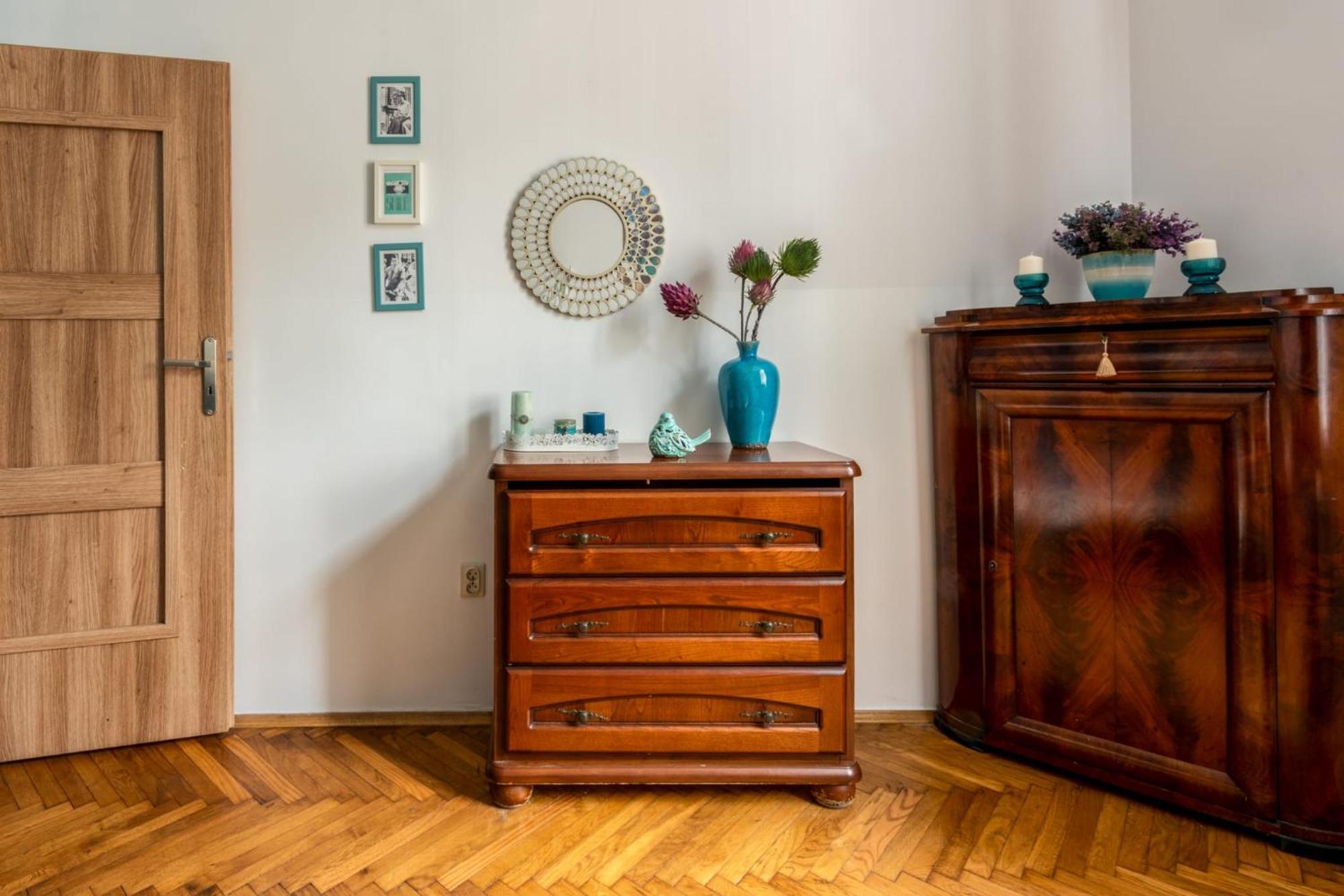 Apartament Tuz Przy Wawelu Krakow Bagian luar foto